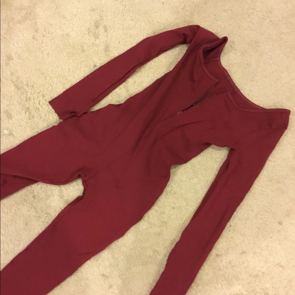 Matte Brand Forward “CANYON” Jumpsuit in burgundy - Picture 4 of 4